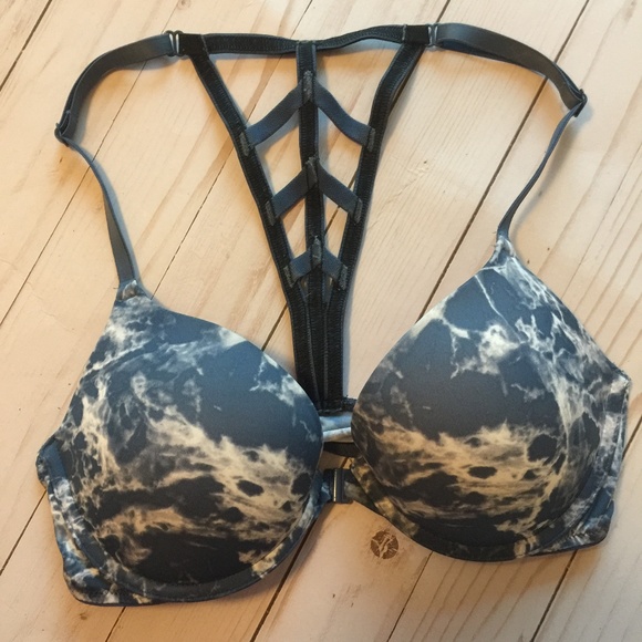 PINK Victoria's Secret Other - Victoria's Secret PINK Wear Everywhere Push-Up Bra